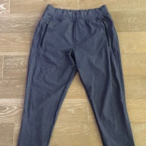 Lululemon Discipline Pant - Small